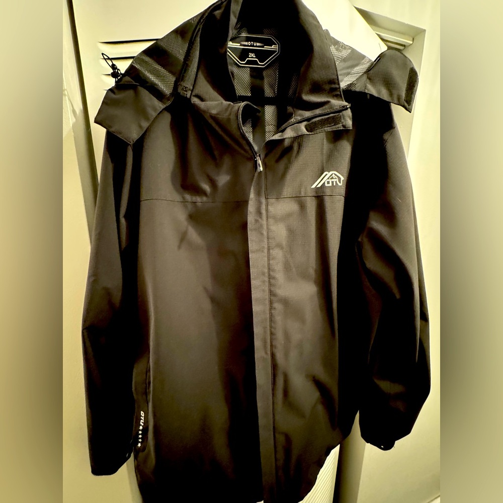 Men’s Rain Coat
